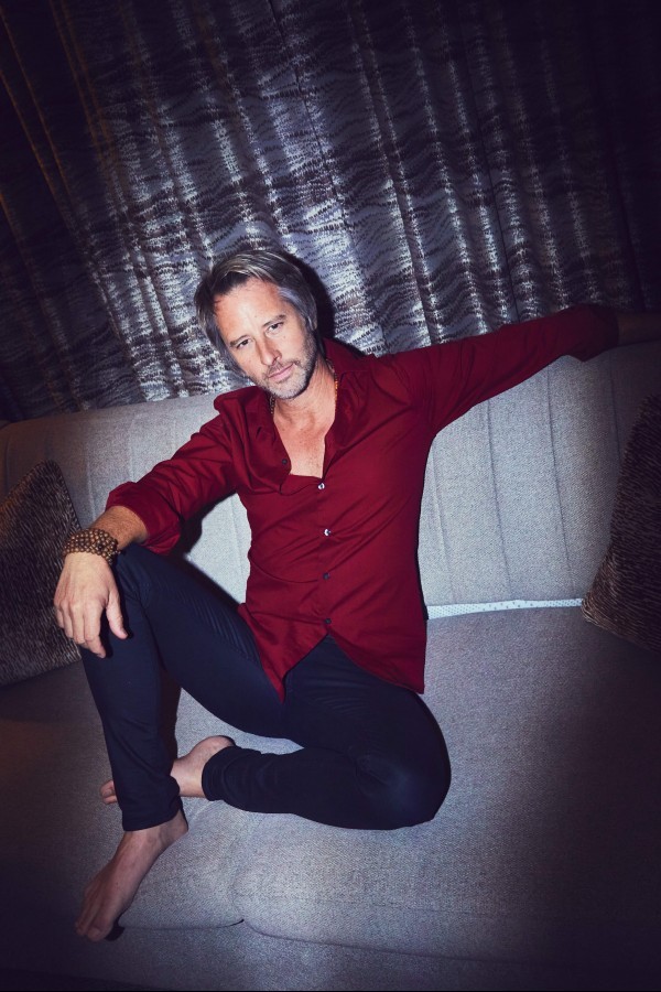 BRAND NEW COMPETITION: WIN a pair of tickets to see Chesney Hawkes at the Gloucester Guildhall